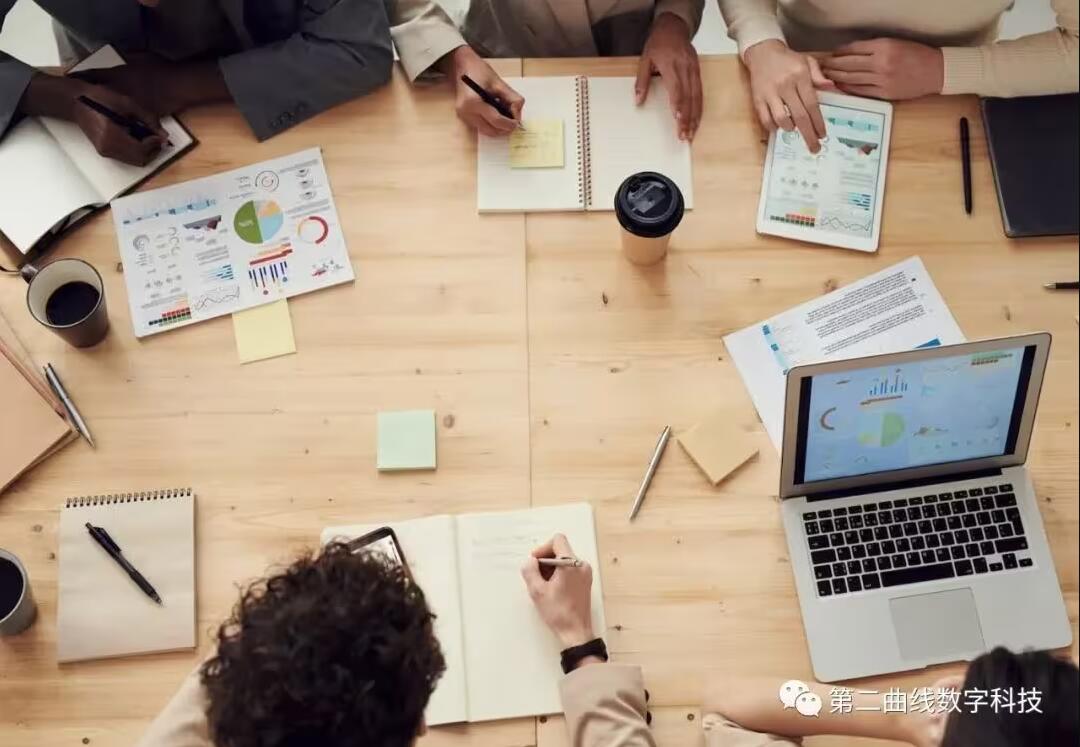 第二曲线数字科技有限公司带您看下互联网为企业带来哪些好处！